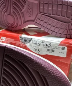 Sneaker Pallets