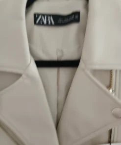 Zara Clothing Coats​