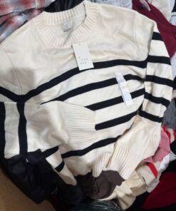 WOMEN'S WINTER - TARGET STORE